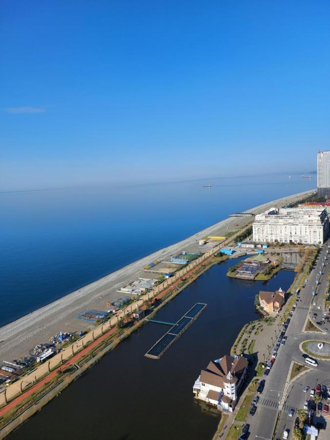 Twins Tower Orbi City Batumi Exteriér fotografie