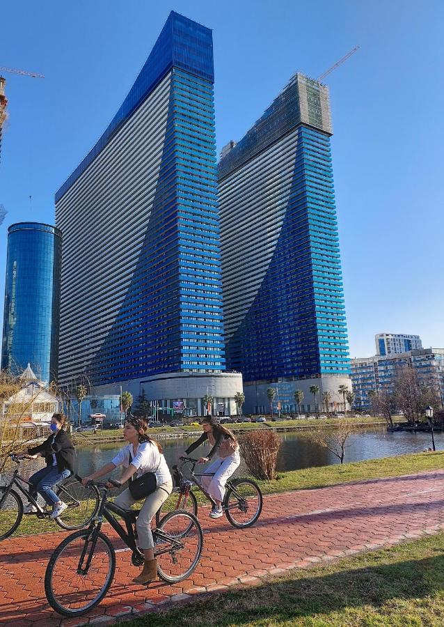 Twins Tower Orbi City Batumi Exteriér fotografie